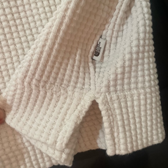 The North Face Cream Waffle Knit Top - Picture 4 of 13